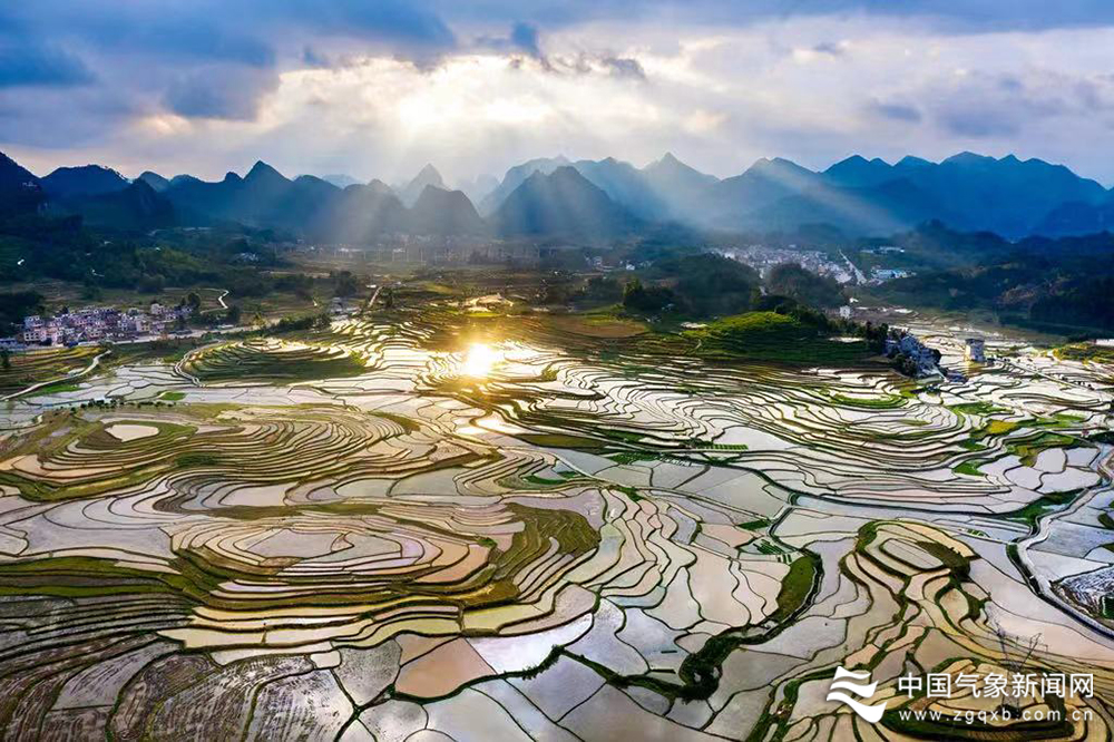 广西河池市南丹县巴平村梯田风景美如画图文韦革宁